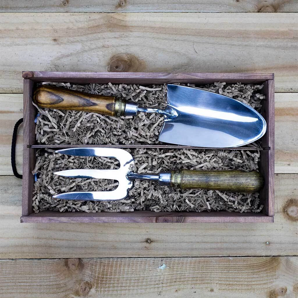 Agriframes Vintage Ash Hand Tool Gift Set STYLES & COLLECTIONS 3 Agriframes Vintage Ash Hand Tool Gift Set STYLES & COLLECTIONS