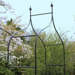 Agriframes Gothic Arch STYLES & COLLECTIONS 19 Agriframes Gothic Arch STYLES & COLLECTIONS