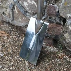 Agriframes Vintage Ash Border Spade STYLES & COLLECTIONS