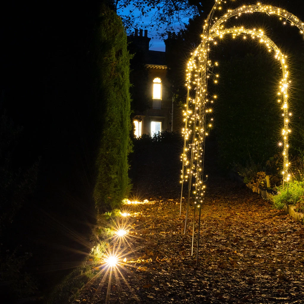 Agriframes Orion LED Solar Ground Lights STYLES & COLLECTIONS 5 Agriframes Orion LED Solar Ground Lights STYLES & COLLECTIONS