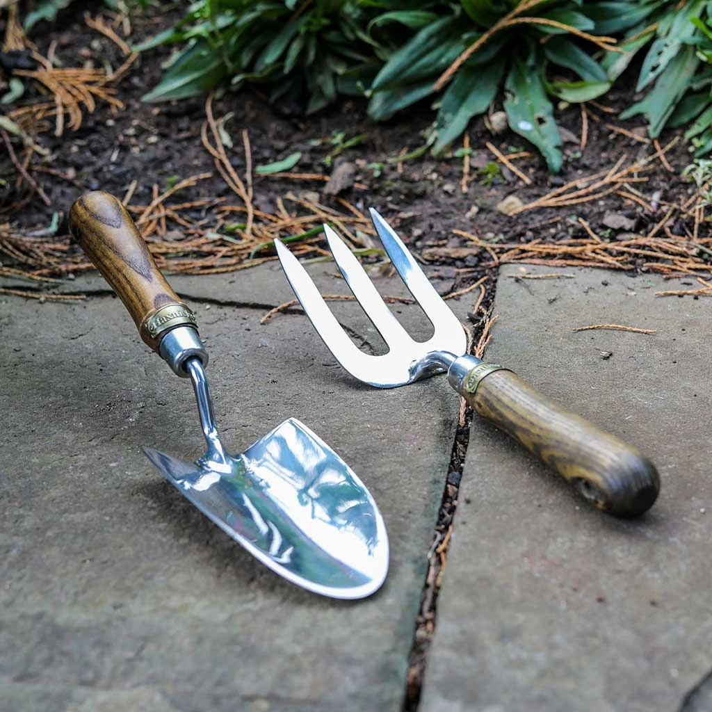 Agriframes Vintage Ash Hand Tool Gift Set STYLES & COLLECTIONS 5 Agriframes Vintage Ash Hand Tool Gift Set STYLES & COLLECTIONS