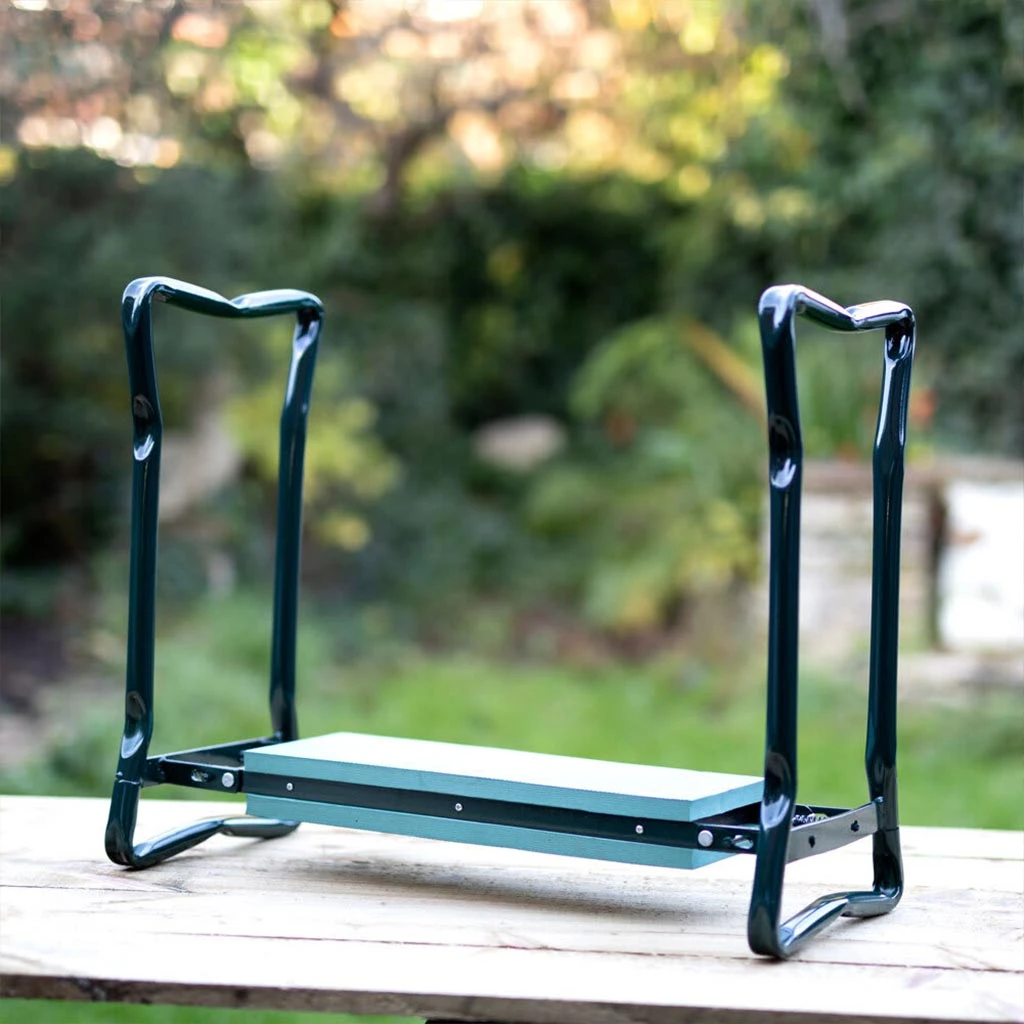 Agriframes Kneeler Stool 4 Agriframes Kneeler Stool