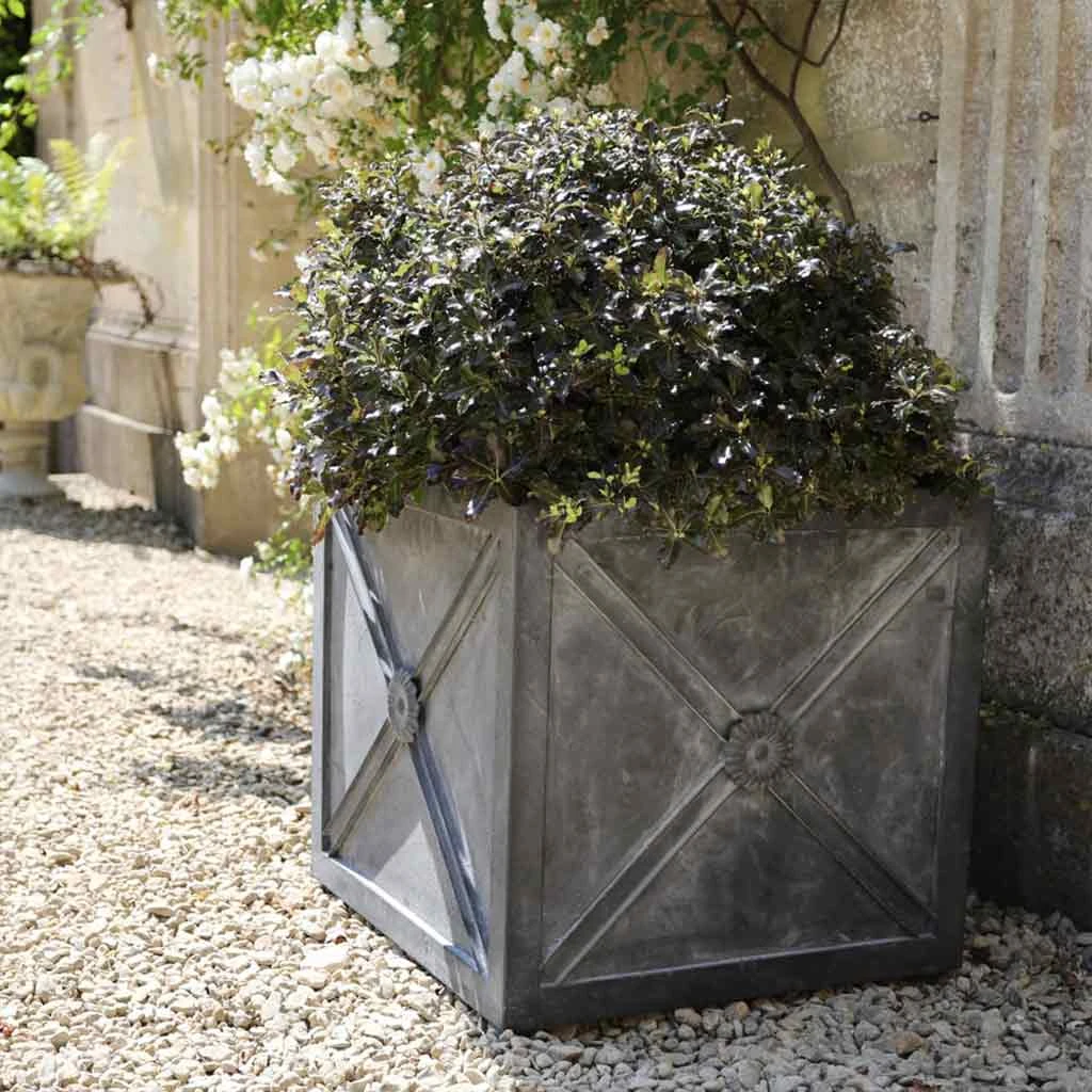 Agriframes STYLES & COLLECTIONS Regency Zinc Planter 4 Agriframes STYLES & COLLECTIONS Regency Zinc Planter