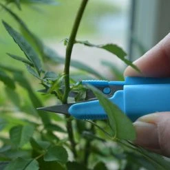 Agriframes Snip-It Deluxe STYLES & COLLECTIONS